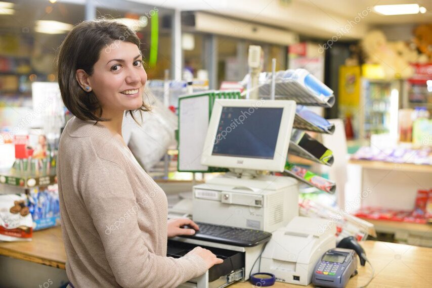 Negozio al dettaglio con punto cassa informatizzato